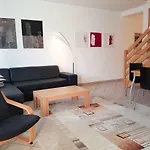 Montis Apartment
