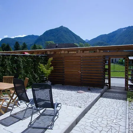 Montis Apartman *